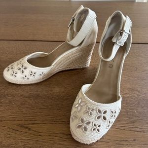 UNISA Wedge Floral Cut Out Espadrille  Size 9M